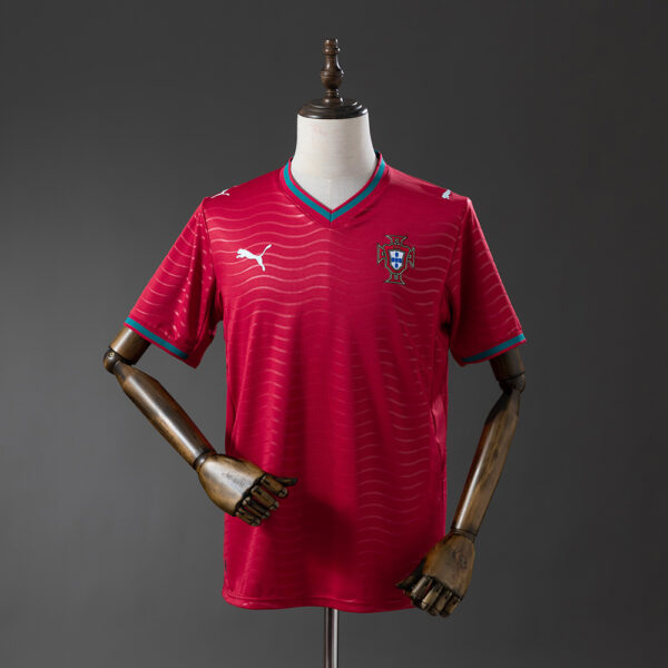 Camisa de futebol do time da casa de Portugal para a temporada 2026