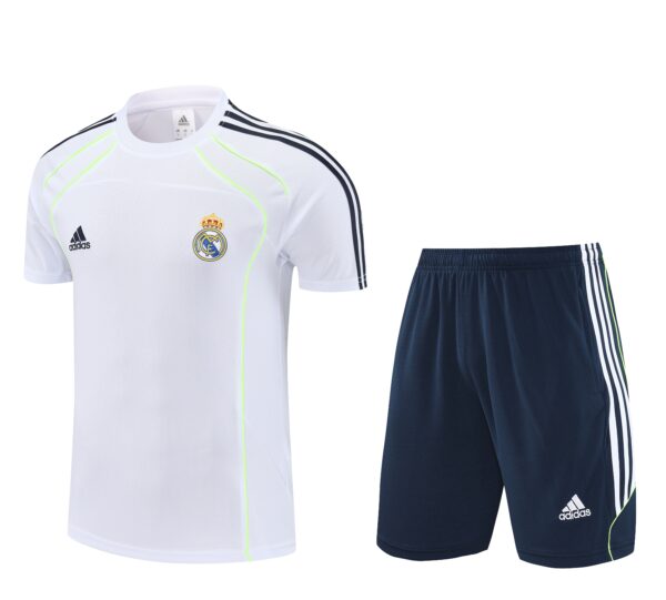 Kit de Treino do Real Madrid 2010–2011