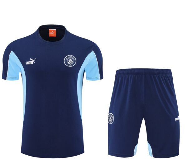 Conjunto de Treinamento do Manchester United 2023–2024