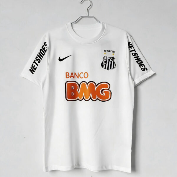 Camisa Retrô número 11 do Santos em casa na temporada 2012-2013