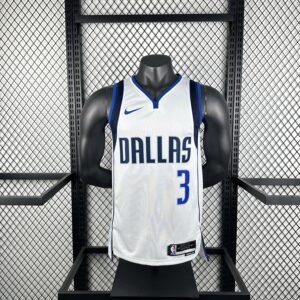 23 Season Mavericks  No. 3 Davis